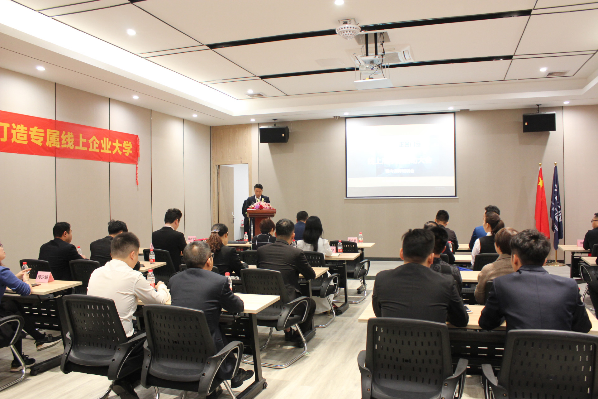 101610280264480916.jpg IMG_2809.jpg