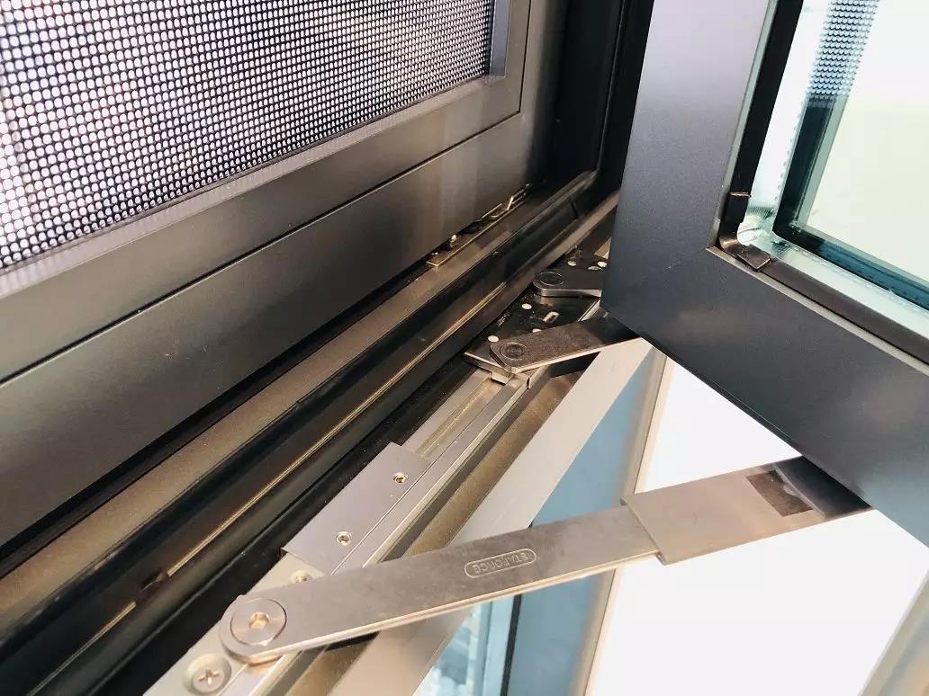 【产物测评】内地防台风神器——正金120固特-注胶断桥平开窗系列